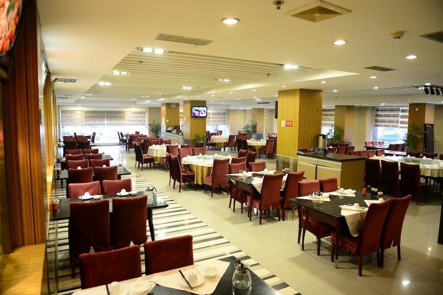 Forest City Hotel - restaurant