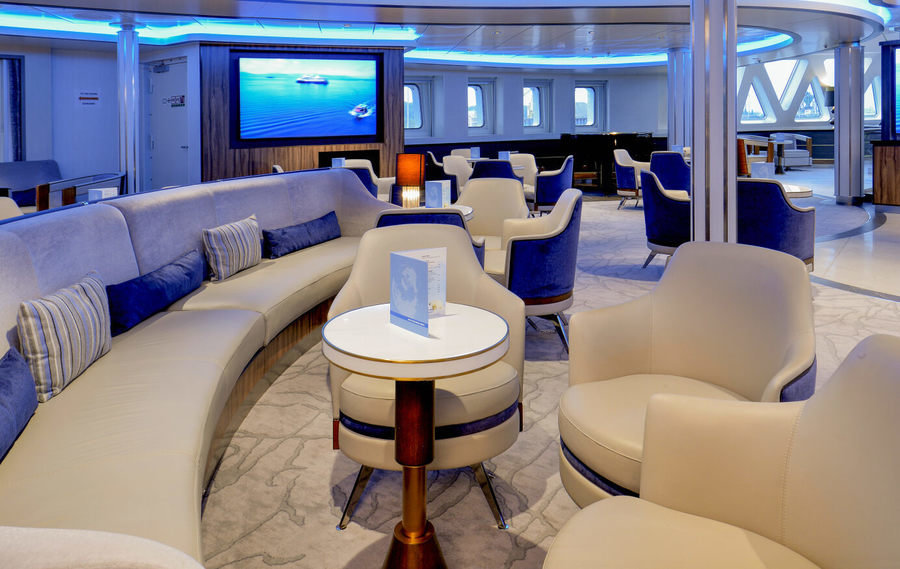 Lobby 2