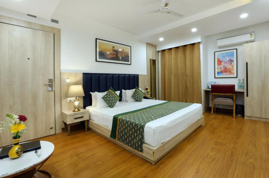 OPO Premier GK 2 - Delhi India