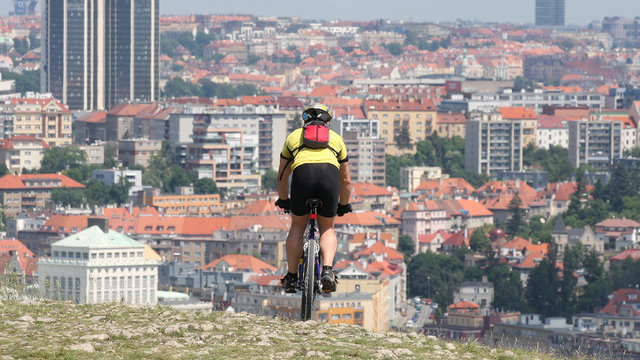 Fietsvakantie Fietsen naar Praag