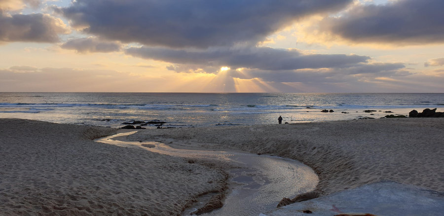 ECMEO-Sao Pedro do Moel-shutterstock_1762354427