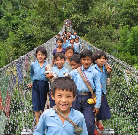 Familiereis Nepal schoolkinderen Annapurna