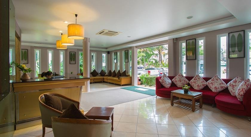 Thanthip Beach Resort 