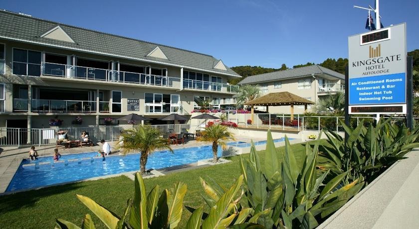 the Kingsgate Hotel Autolodge Paihia