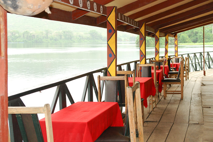 Afrikiko Resort uitzicht rivier