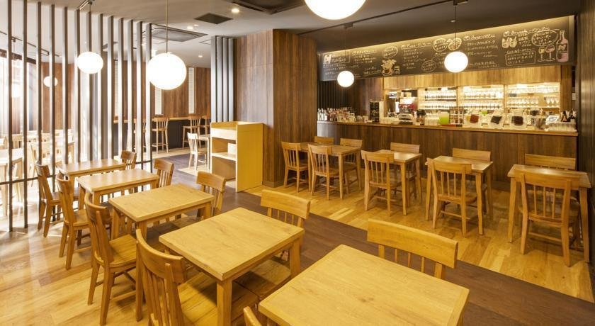 Hotel MyStays Gotanda Station café