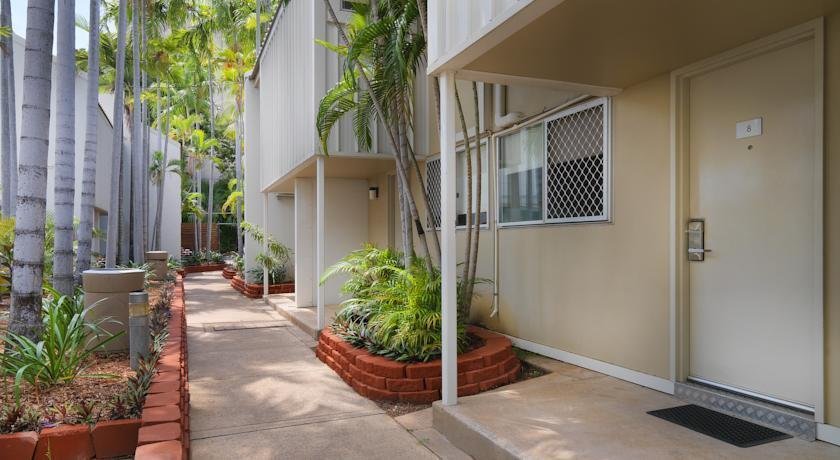 Travelodge Mirambeena