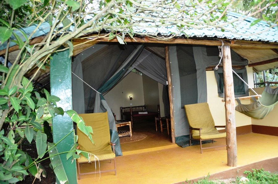 Nile Porch Jinja semi tent