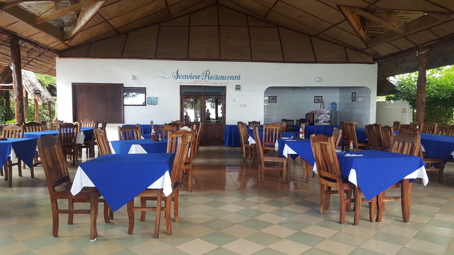 Mnarani beach restaurant