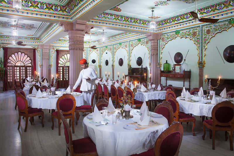 Jagat Palace hotel restaurant