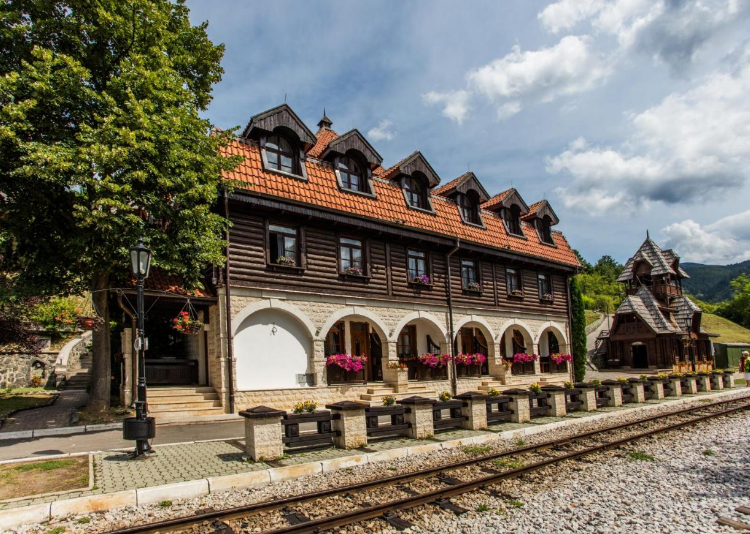 Hotel Šarganska Osmica