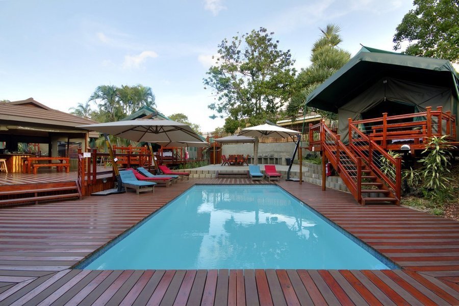 Monzi Safaris - zwembad