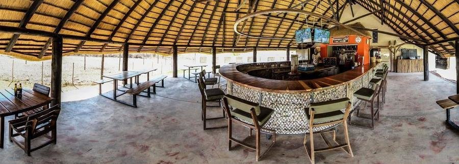 Etotongwe Lodge - bar