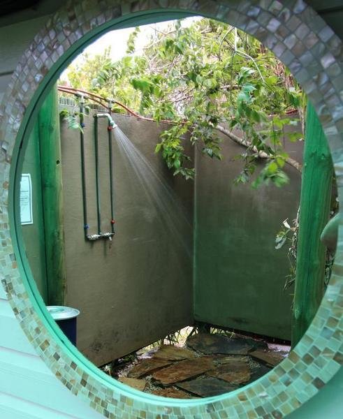 Tube 'n Axe - badkamer