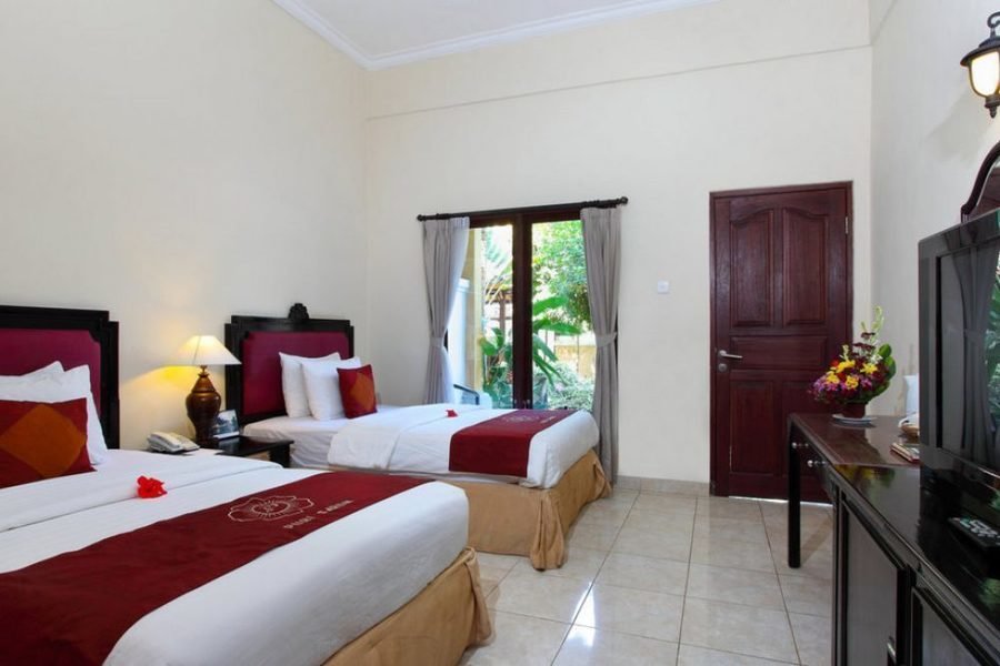 Hotel Puri Saron - kamer
