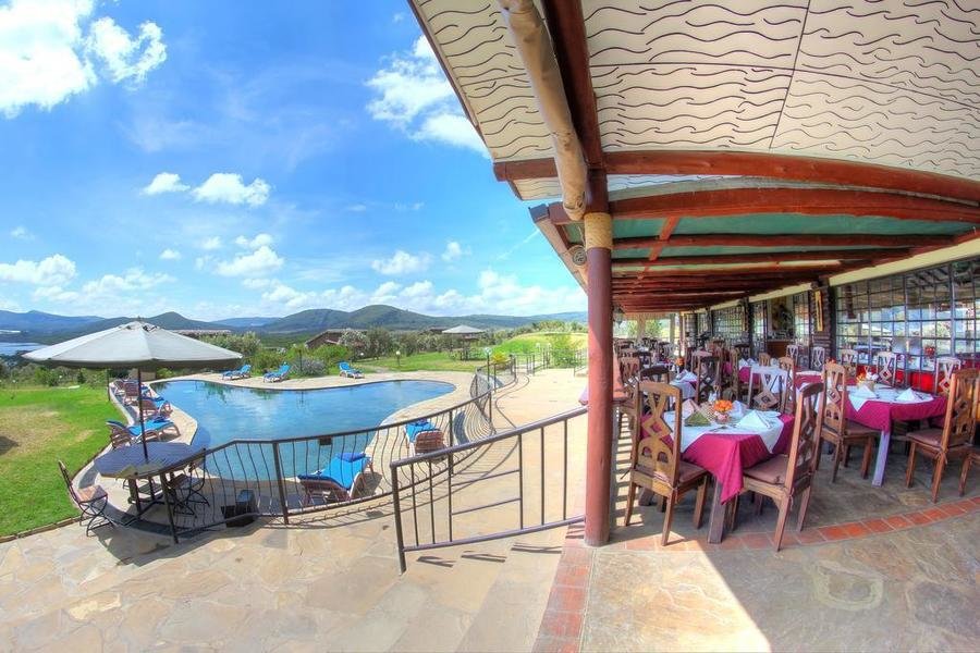 zwembad & restaurant