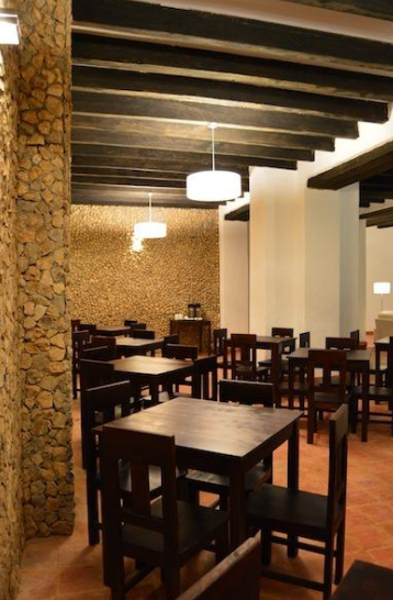 la Xalca hotel - restaurant