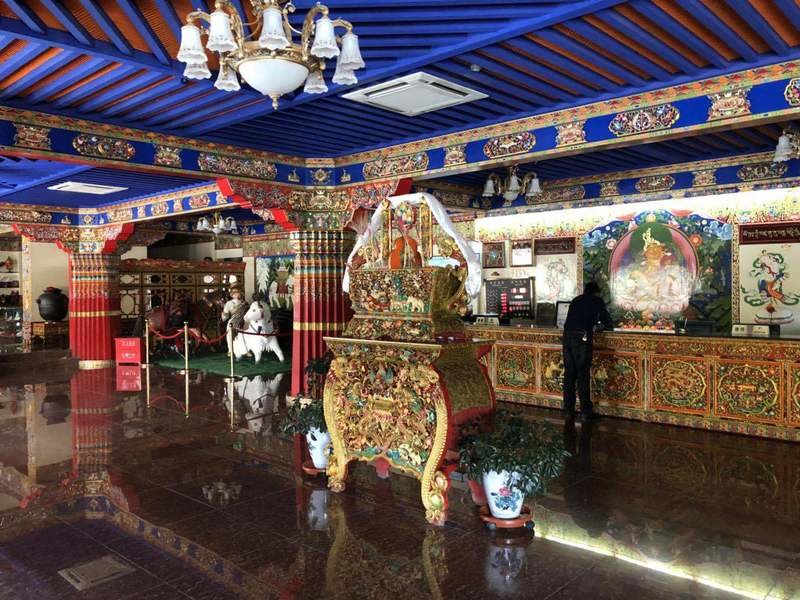 Shigatse Gasher Hotel - lobby