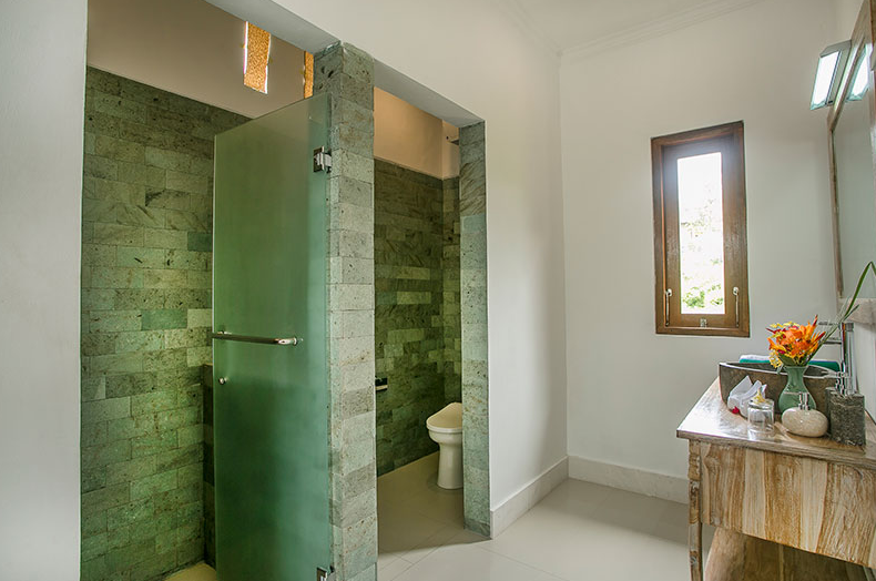 Alamdhari Resort - badkamer