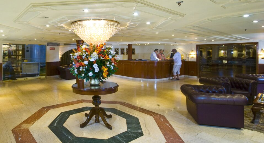 Sapphire Cruise  binnenkant