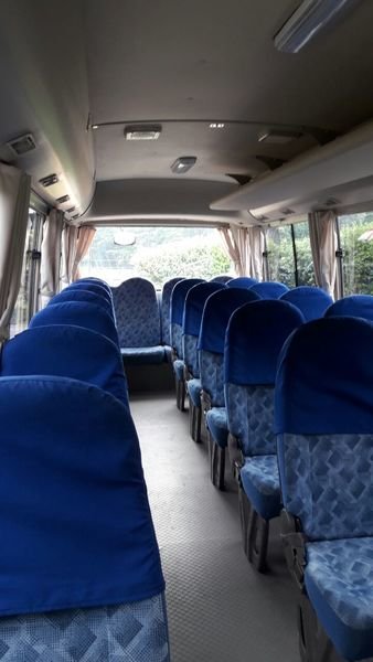 Busje bij groepen t/m 16 pax - binnenkant