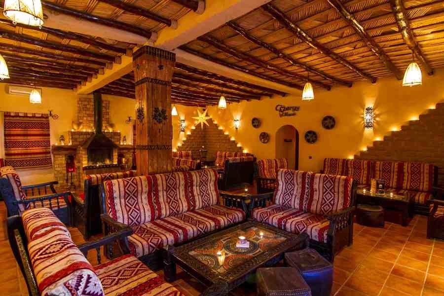 Hotel chergui woonkamer