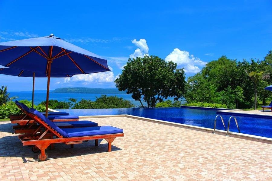 Samawa Seaside Cottage zwembad