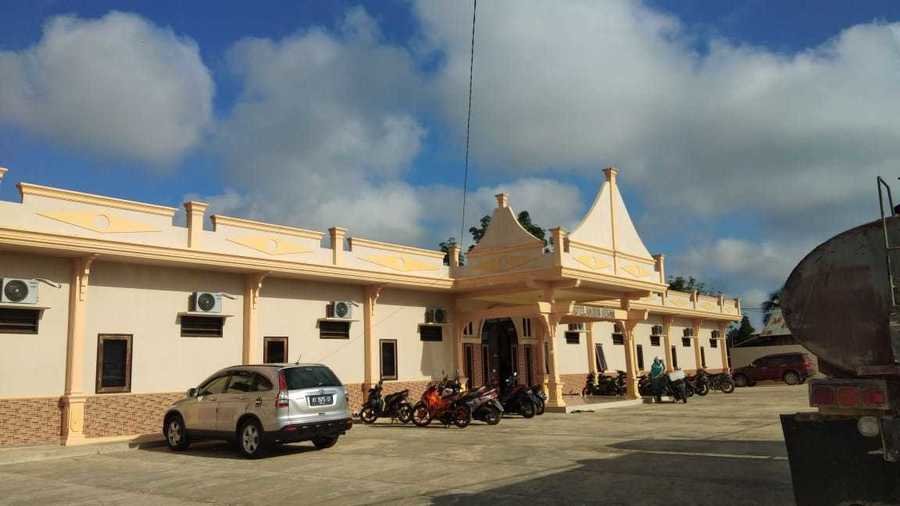 Hotel Harum Segar voorkant