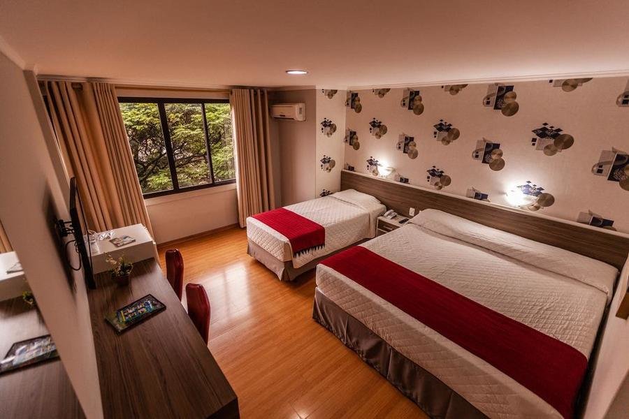 Foz Plaza Hotel kamer