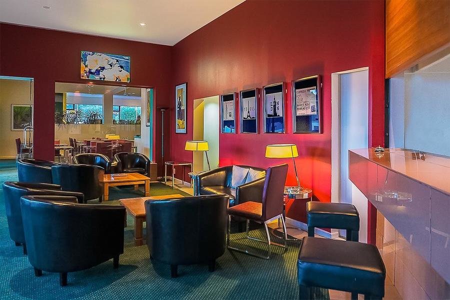 Paihia Pacific Resort lounge