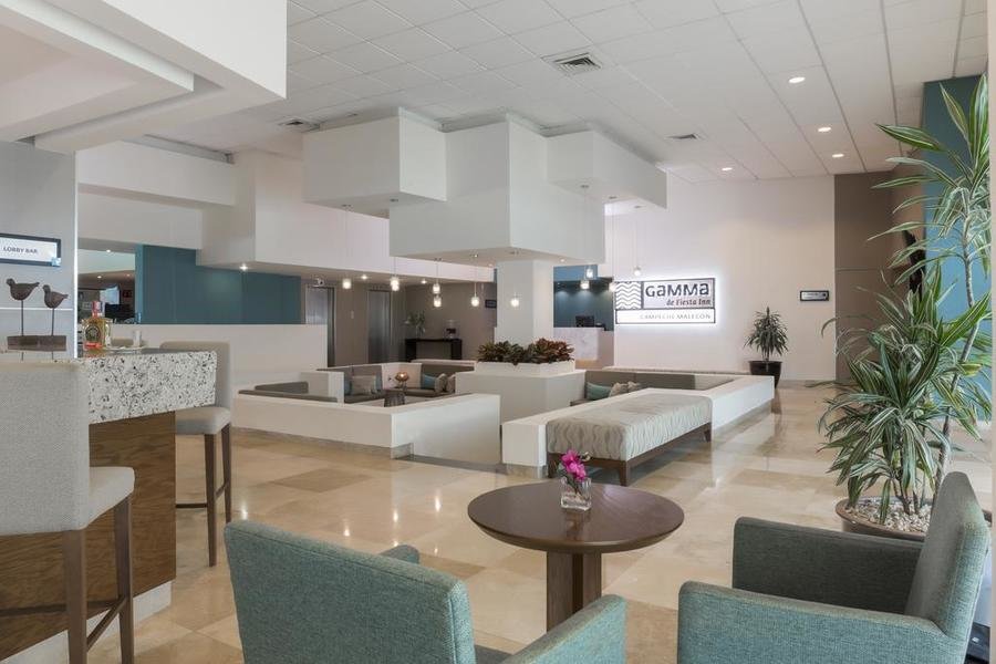 Gamma Campeche Malecon lounge