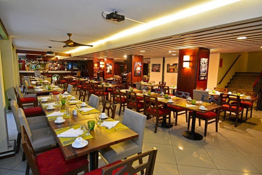 Autentico hotel restaurant