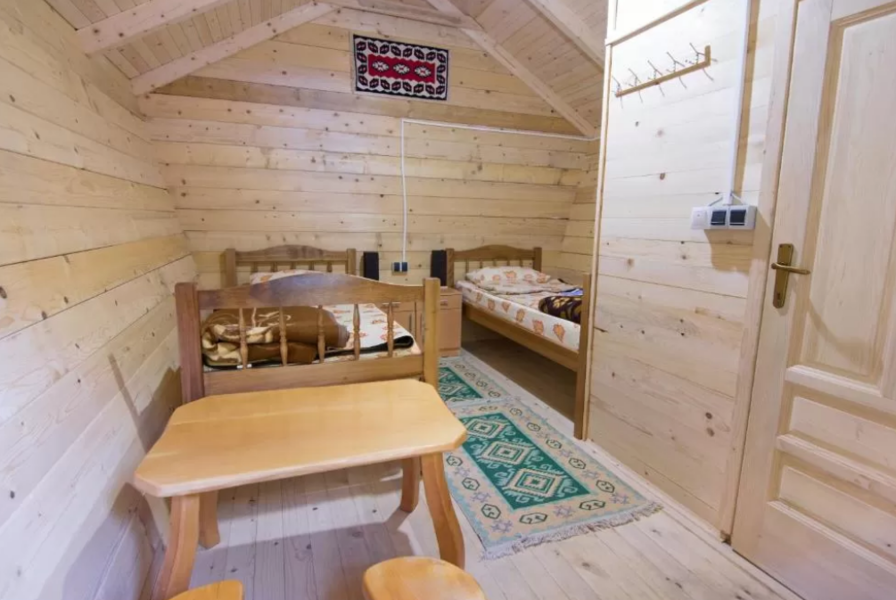 Katun Maja Karanfil Gusinje Montenegro