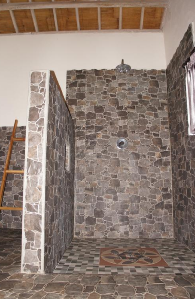 Flush Harmony Tetebatu Indonesië