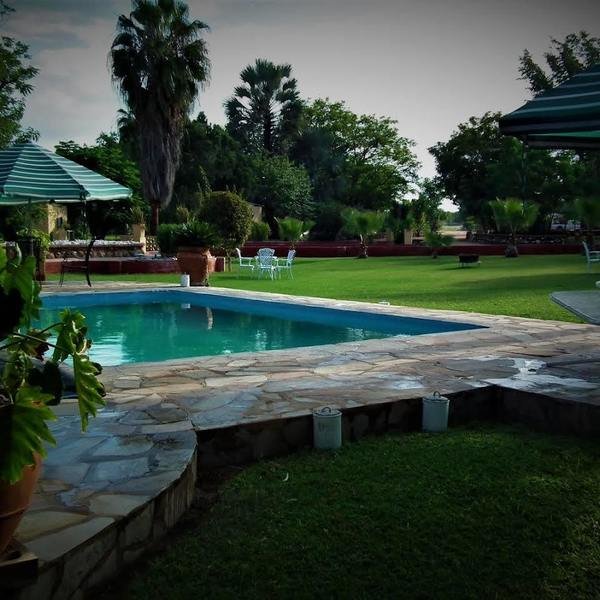 Sachsenheim Guest Farm zwembad