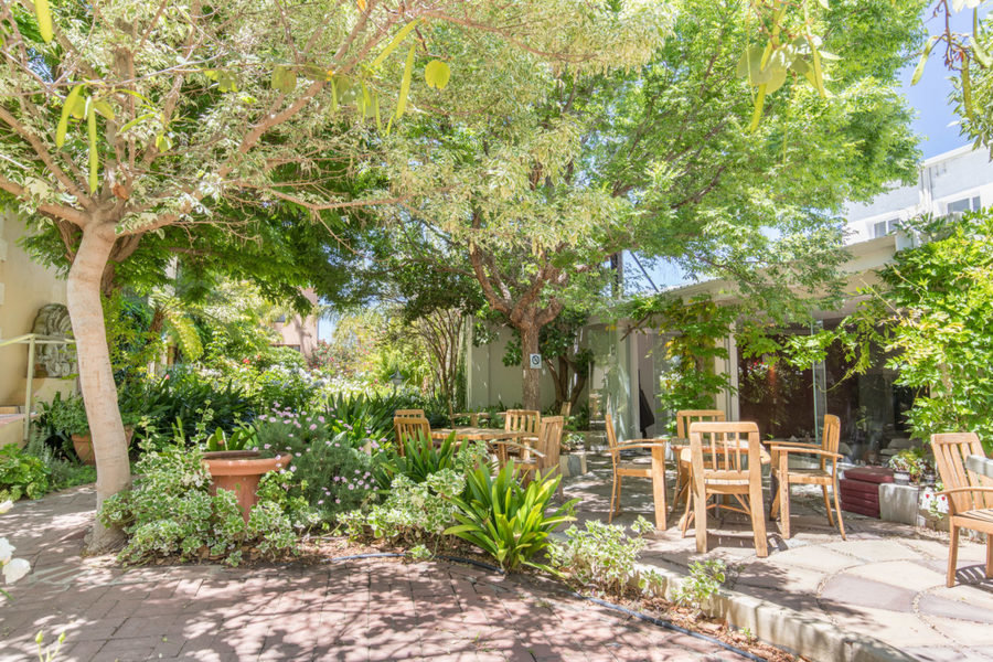 Montage Country Hotel