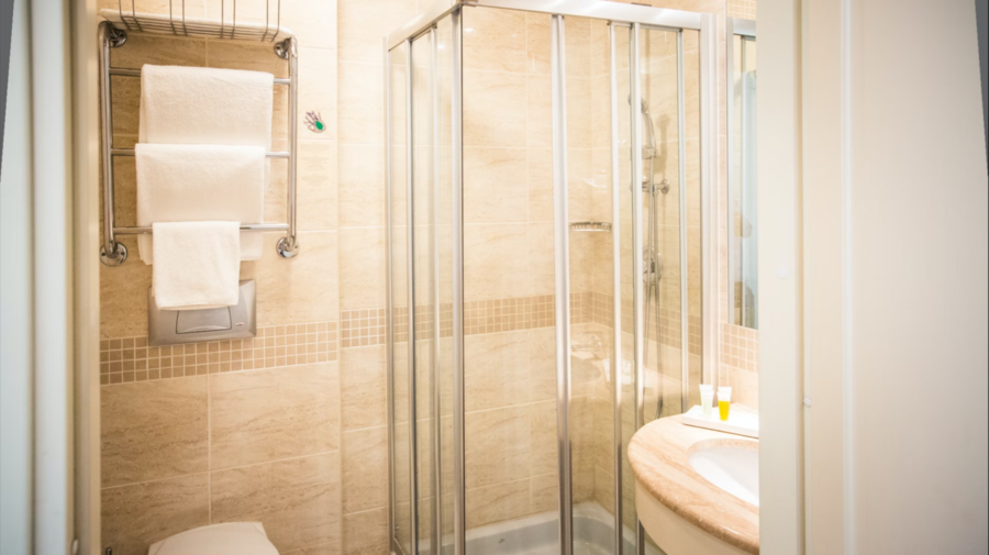 Hestia Hotel Jugend Badkamer