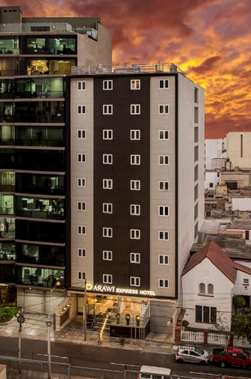 Arawi Express Miraflores Peru Buitenkant