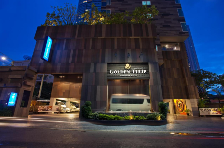 Golden Tulip Mandison Suites voorkant