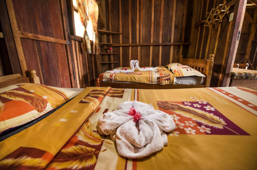 La Sombra Ecolodge Peñas Blancas reserve Nicaragua