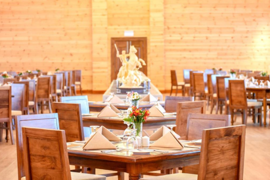 Araliya Red restaurant