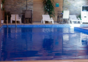 Tower Hotel Buraydah zwembad