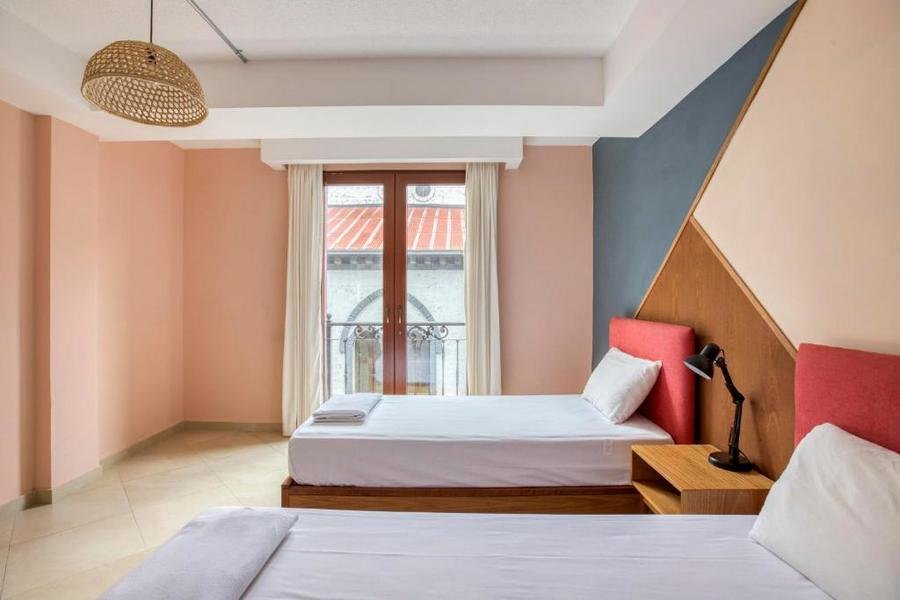 Selina Banos hotelkamer 2