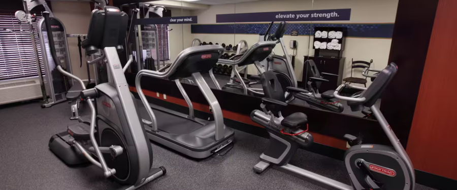Hampton Inn & suites VS gym