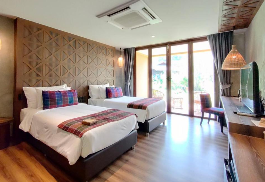 Recall Isaan Isan Concept Khao Yai Thailand