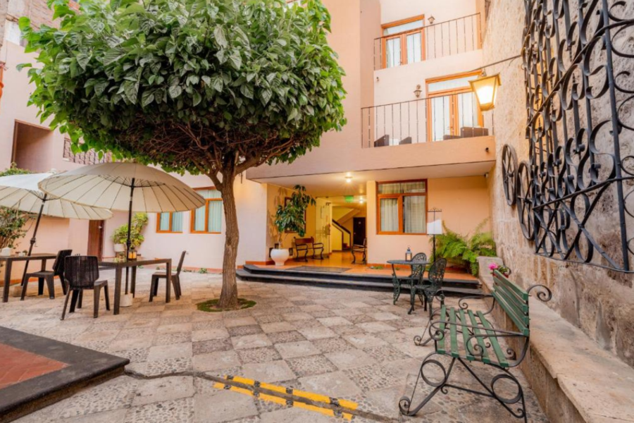 Los Tambos binnenplaats