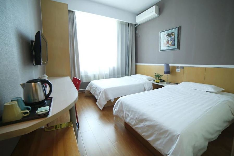 Sicily Hotel - Beijing - China - slaapkamer