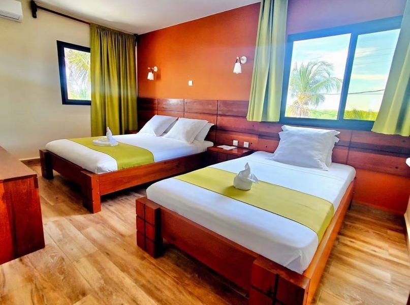 Vezo Beach Hotel - Morondova - Madagascar - slaapkamer
