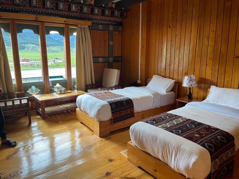 Phuntsho Yangkhil Resort Gangtey Bhutan