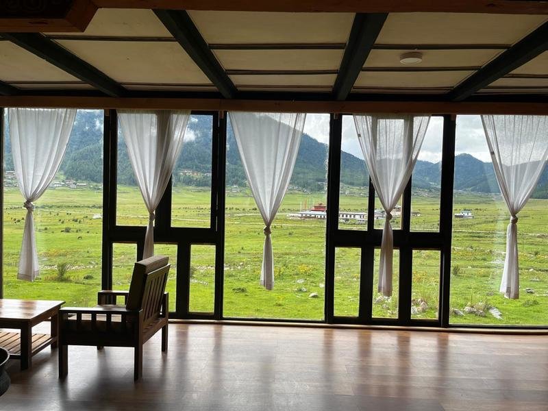 Phuntsho Yangkhil Resort Gangtey Bhutan